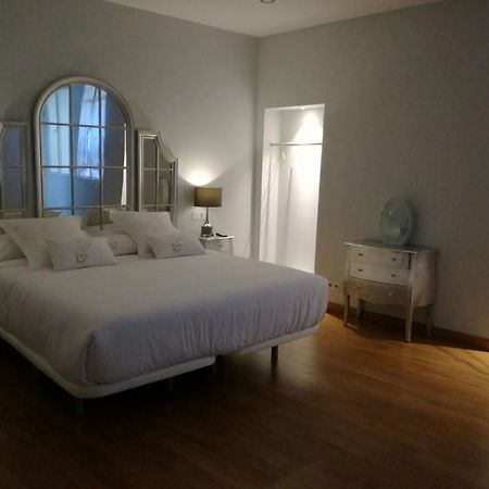 Los Amigos Vip Rooms Мадрид Екстер'єр фото