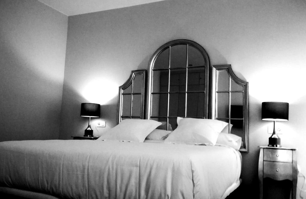 Los Amigos Vip Rooms Мадрид Екстер'єр фото