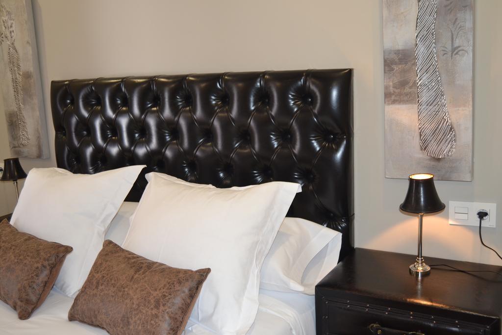 Los Amigos Vip Rooms Мадрид Екстер'єр фото